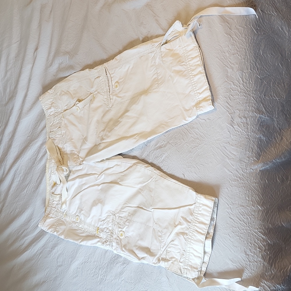 American eagle Bermuda shorts